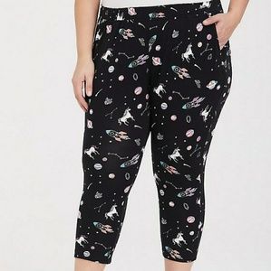 TORRID BLACK UNICORN CELESTIAL PRINT SLEEP PANT